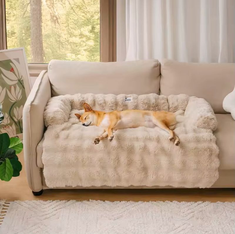beige fluffy sofaseng til hund og katt - Small