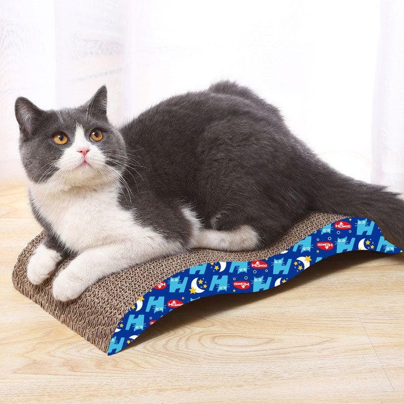 Buet klorebrett til pusen - med catnip